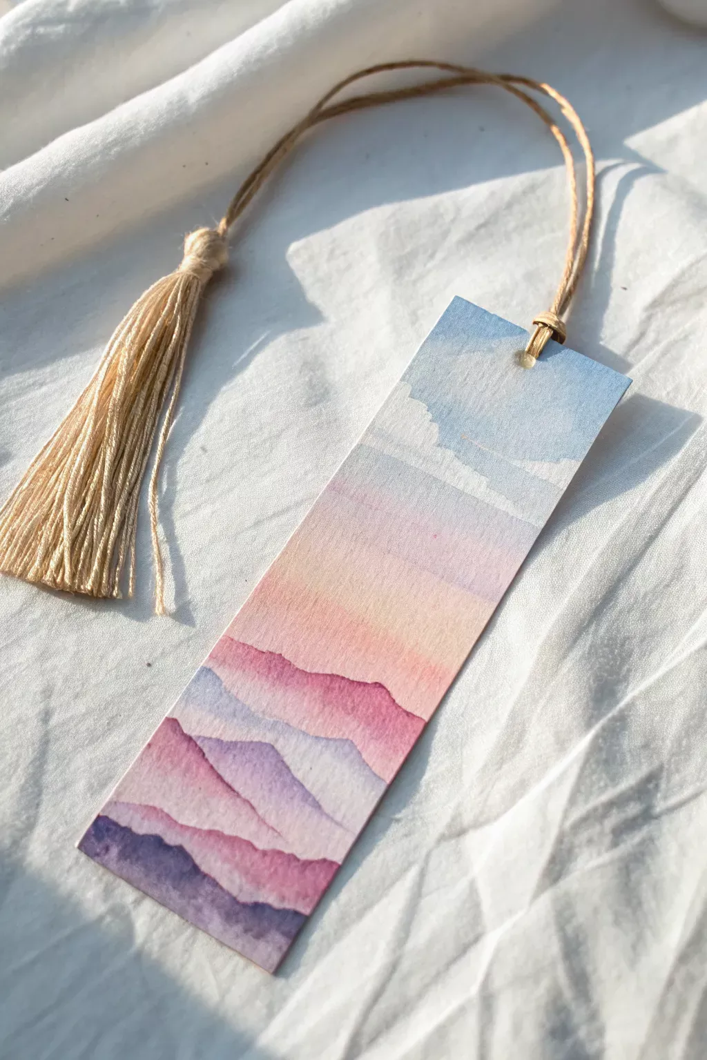 17+ Inspiring Watercolor Crafts for Adults